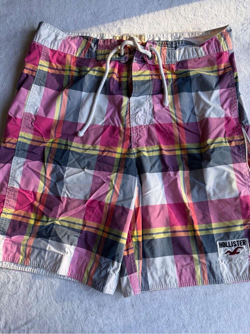 Hollister Shorts Mens M Pink Plaid Boardshorts Swim Trunks 31x10